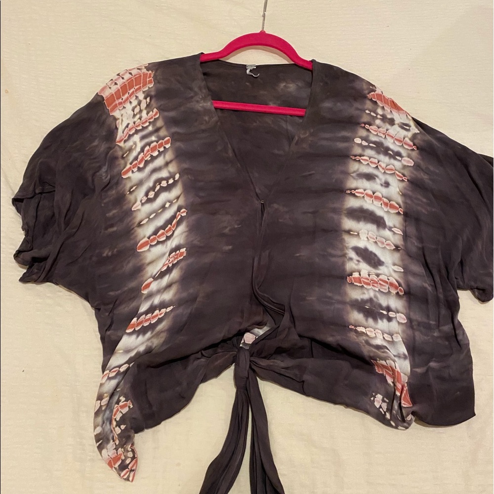 Young fabulous and broke top size M tie dye